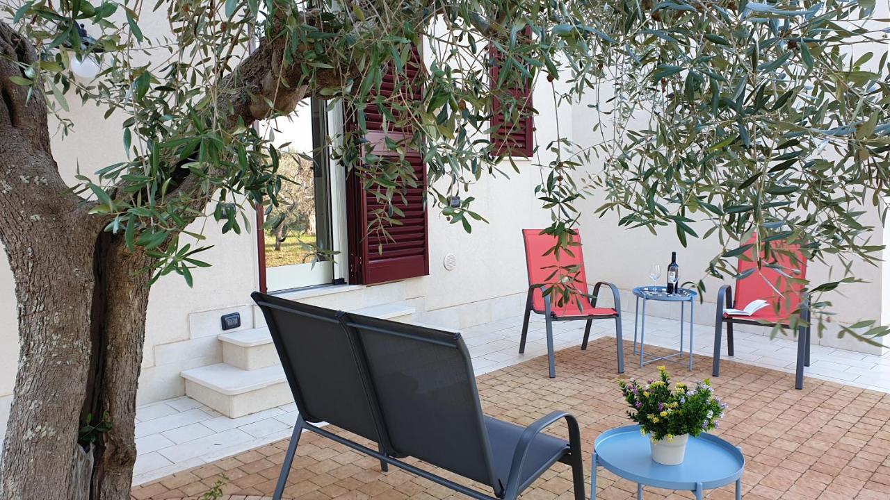 Tra Gli Ulivi Villa Putignano Exterior photo