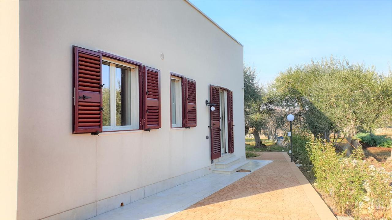 Tra Gli Ulivi Villa Putignano Exterior photo